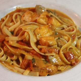 Fettuccine Salmon