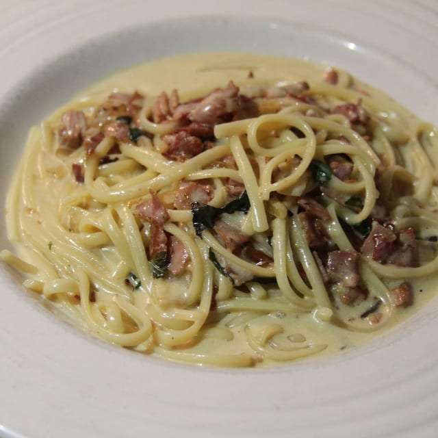 Linguine Carbonara.
