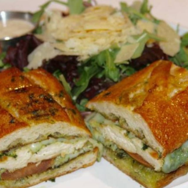 Panini Pollo Pesto.