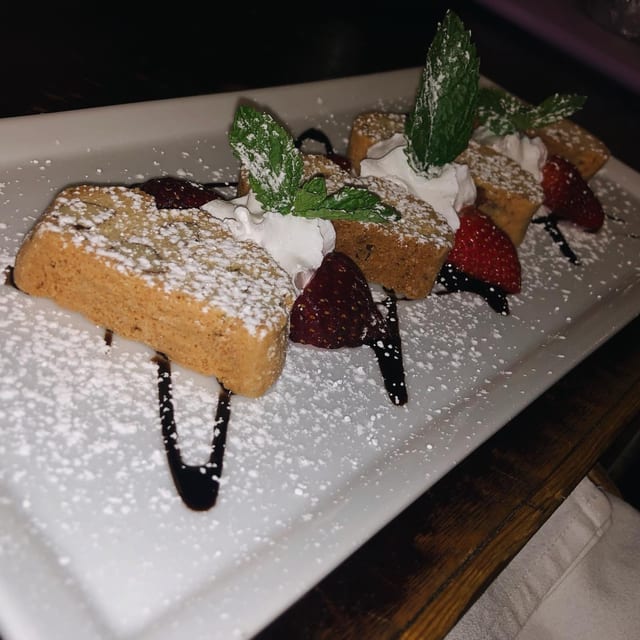 Biscotti.